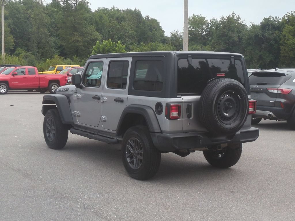 Used 2019 Jeep Wrangler Unlimited Sport S AWD/4WD image 7