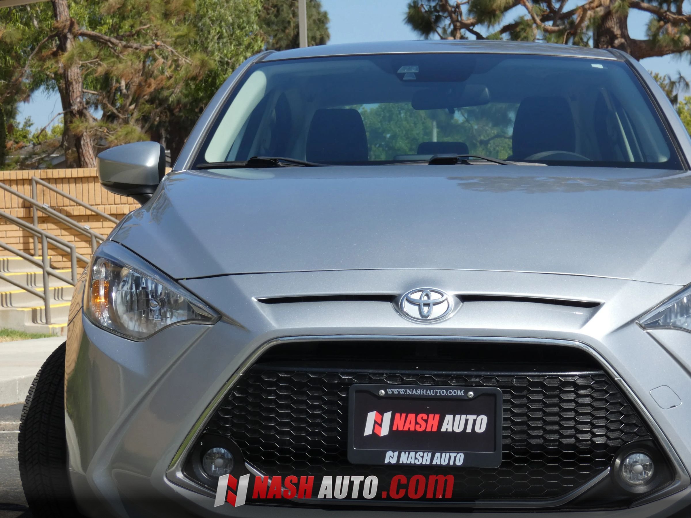 Used 2019 Toyota Yaris LE FWD image 18