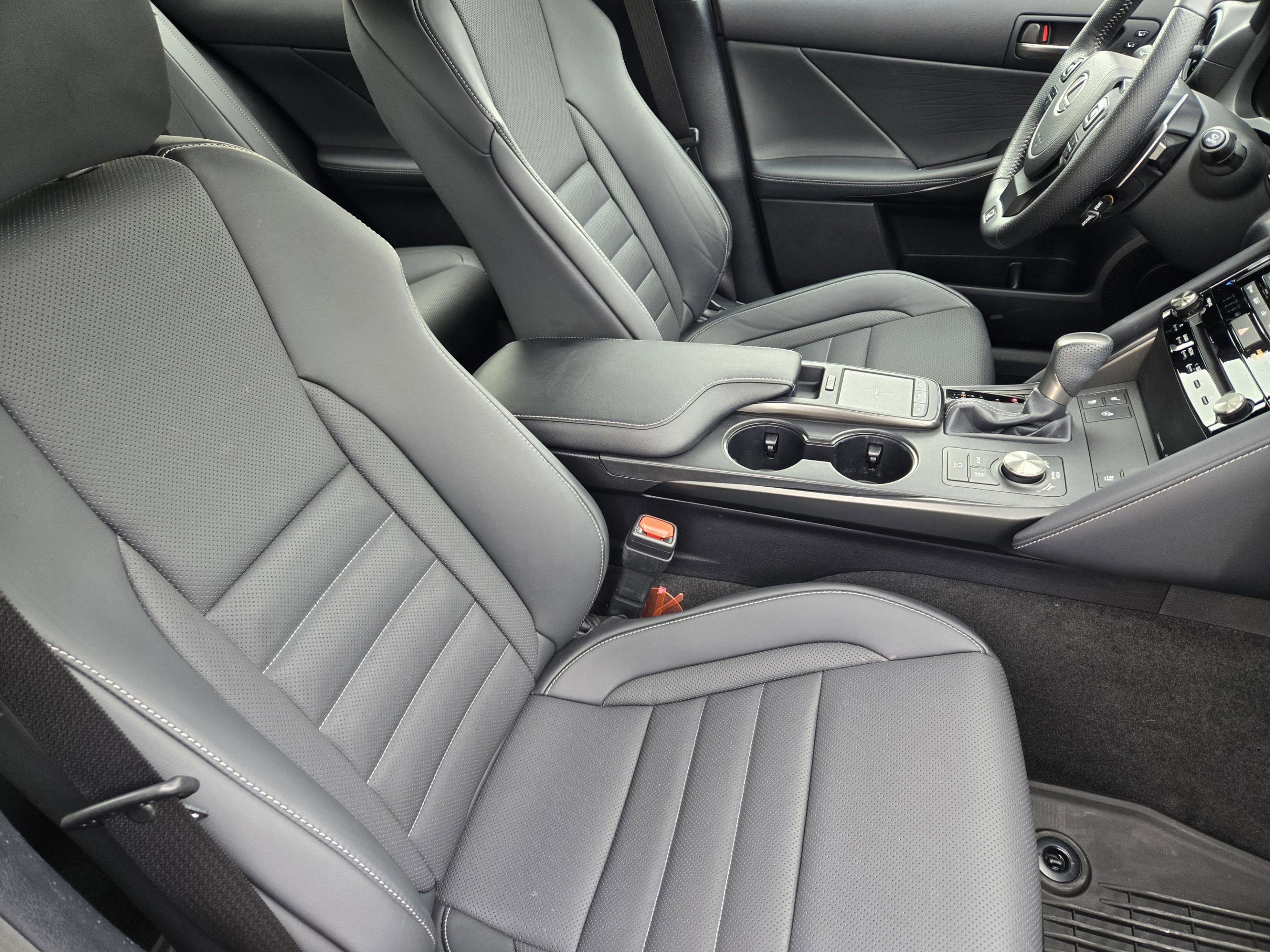 Used 2023 Lexus IS 350 F Sport w/ Navigation Package RWD image 10