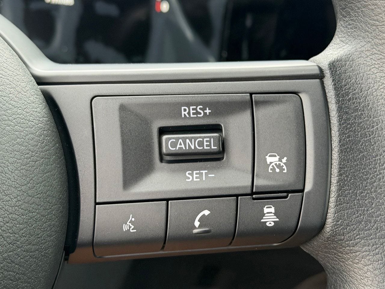 New 2026 Nissan Kicks SV AWD/4WD image 15