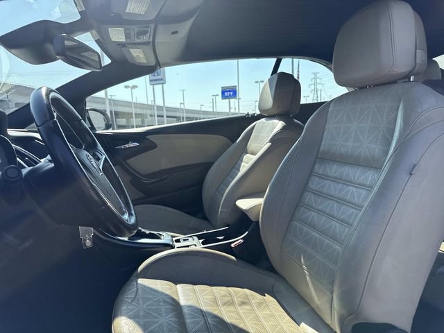Used 2019 Buick Cascada Premium FWD image 7