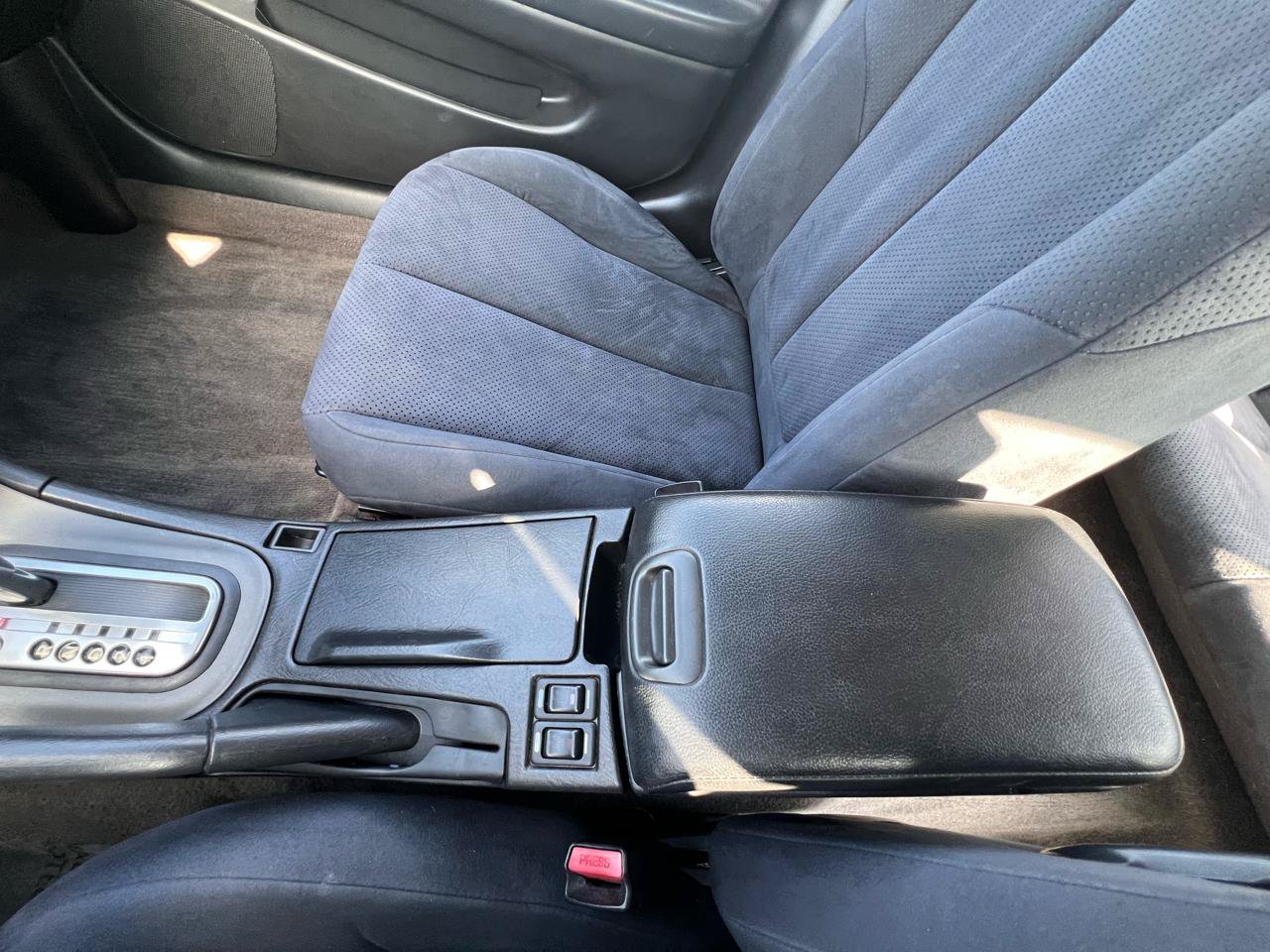Used 2001 Nissan Maxima SE w/ (W08) Meridian Edition Pkg FWD image 34