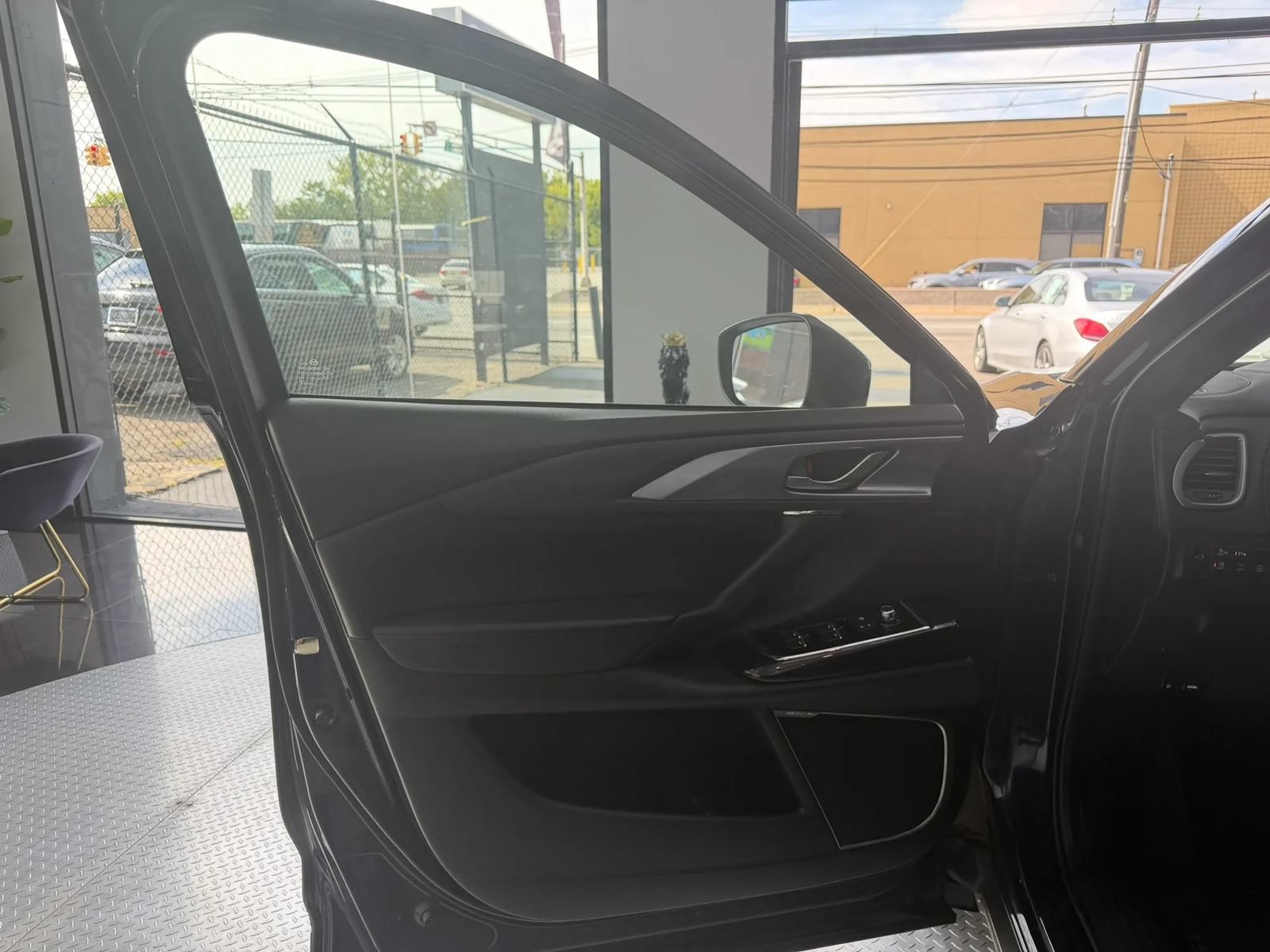 Used 2016 MAZDA CX-9 Grand Touring AWD/4WD image 4