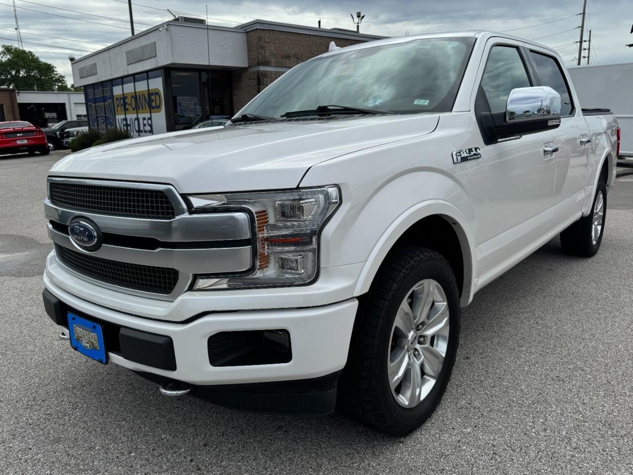 Used 2019 Ford F150 Platinum w/ Equipment Group 701A Luxury AWD/4WD image 8