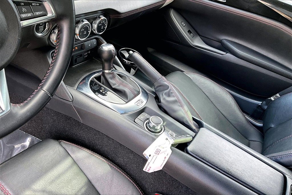 Used 2017 MAZDA MX-5 Miata RF Grand Touring image 10