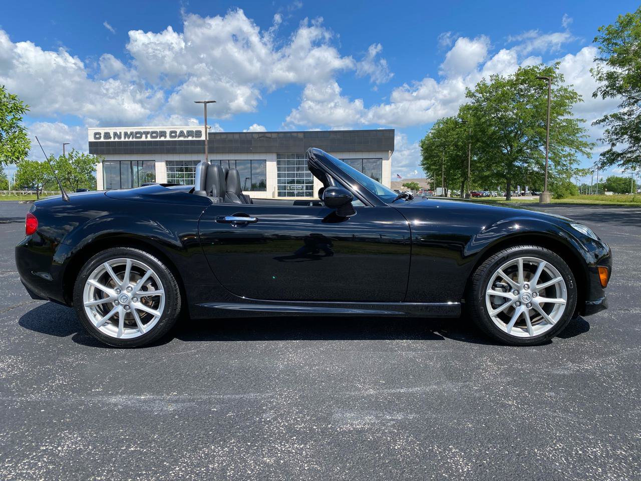 Used 2012 MAZDA MX-5 Miata Grand Touring w/ Premium Pkg RWD image 7