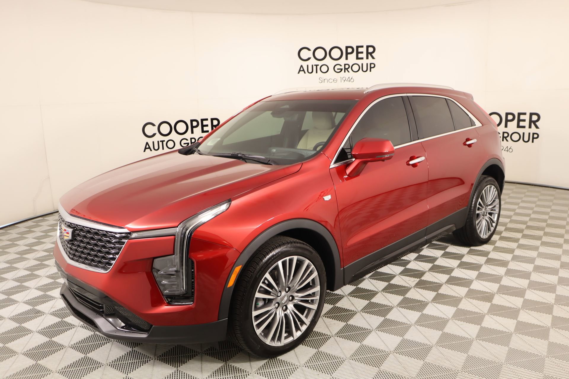 Used 2024 Cadillac XT4 Premium Luxury w/ Active Safety Package image 10