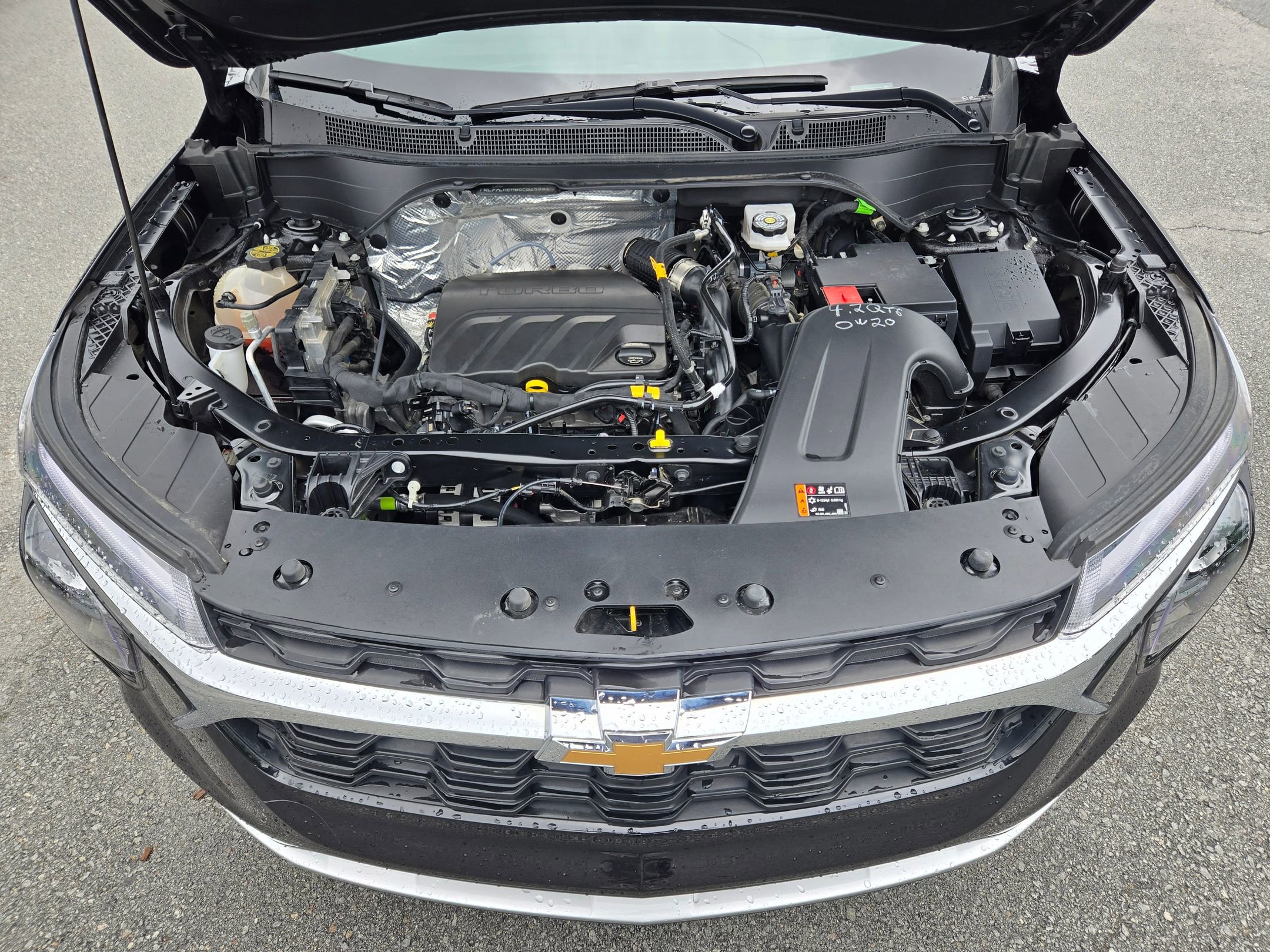 Used 2025 Chevrolet Trax LT w/ LT Convenience Package FWD image 19