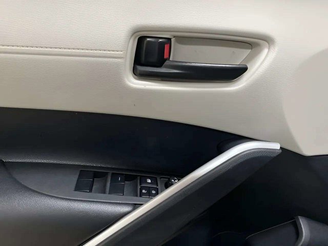 Used 2024 Toyota Corolla Cross L FWD image 27