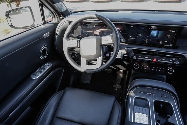 Used 2026 Hyundai Palisade Calligraphy image 17