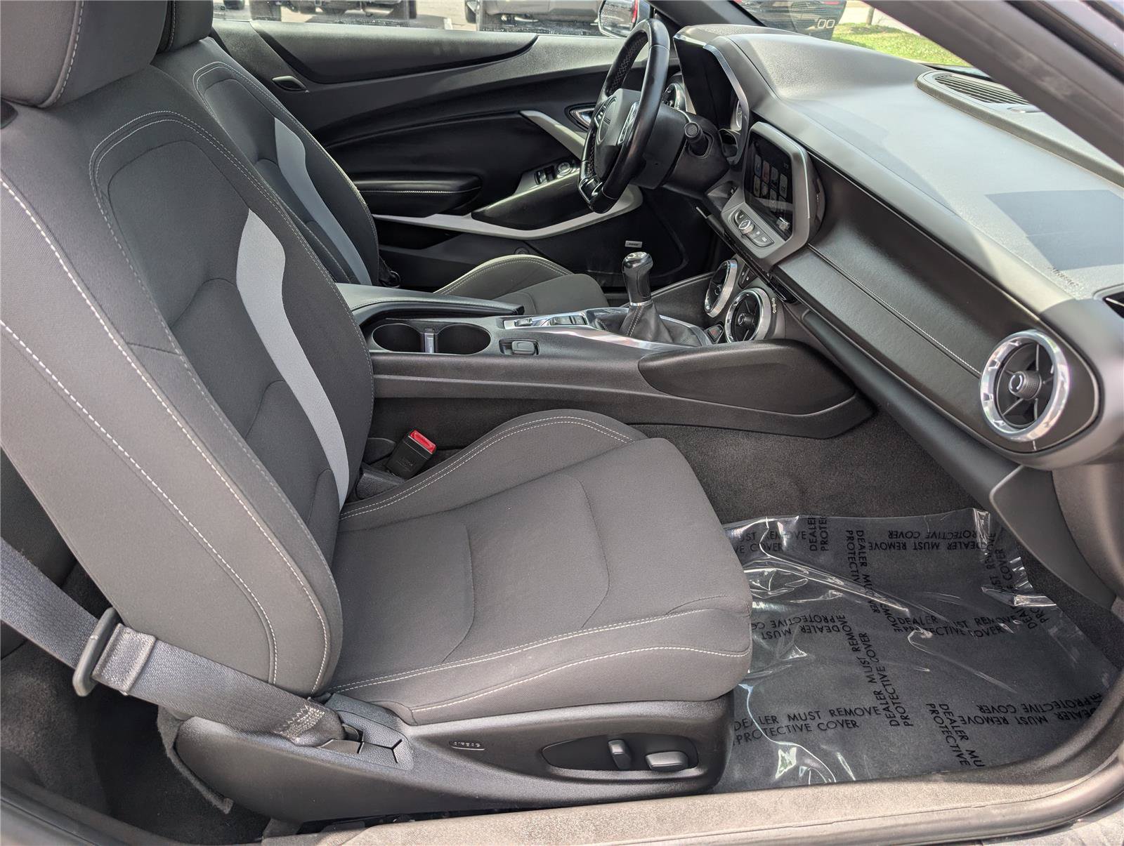 Used 2018 Chevrolet Camaro LS w/ Technology Package RWD image 10