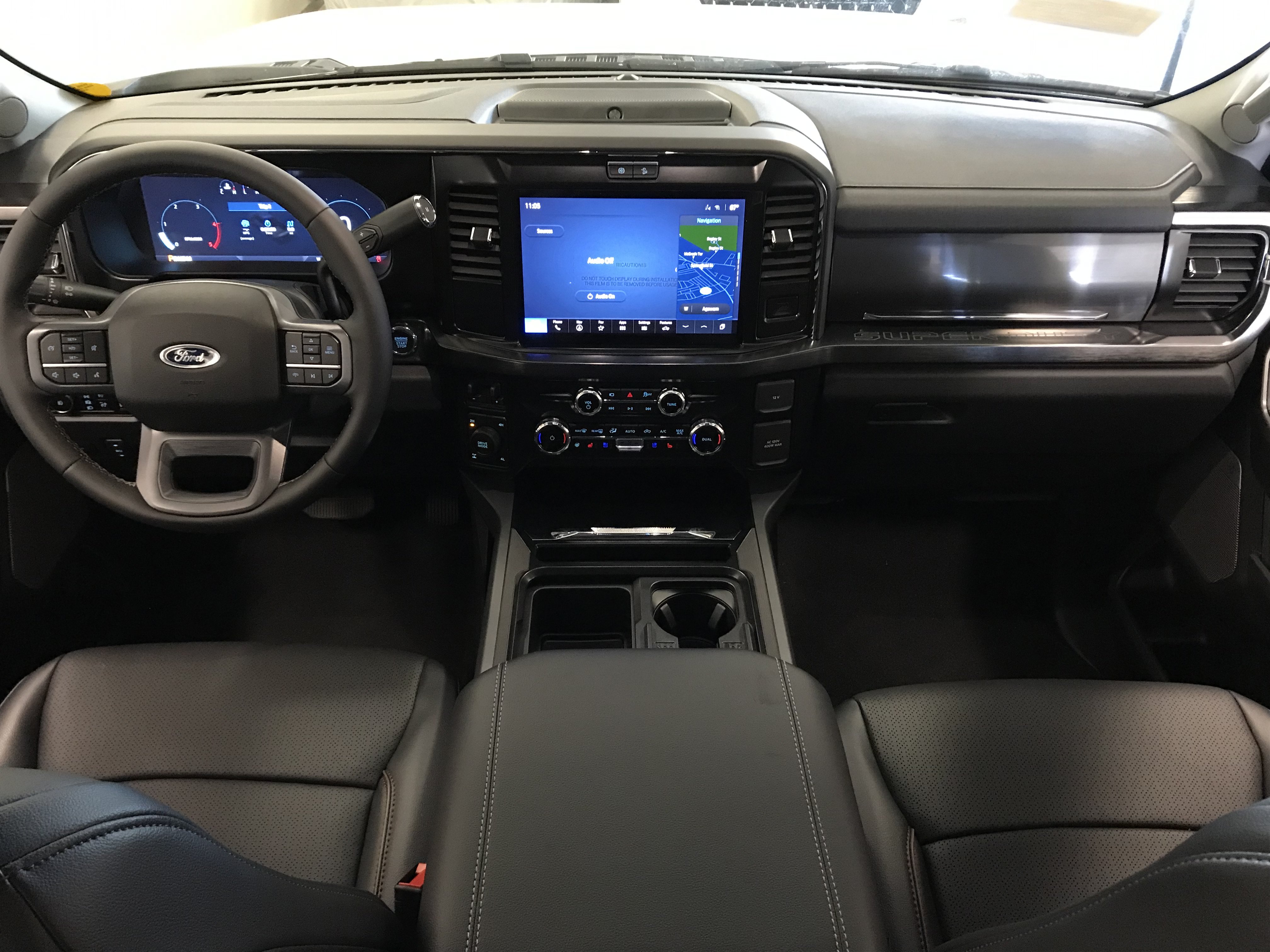 New 2026 Ford F250 Lariat w/ Black Appearance Package AWD/4WD image 10