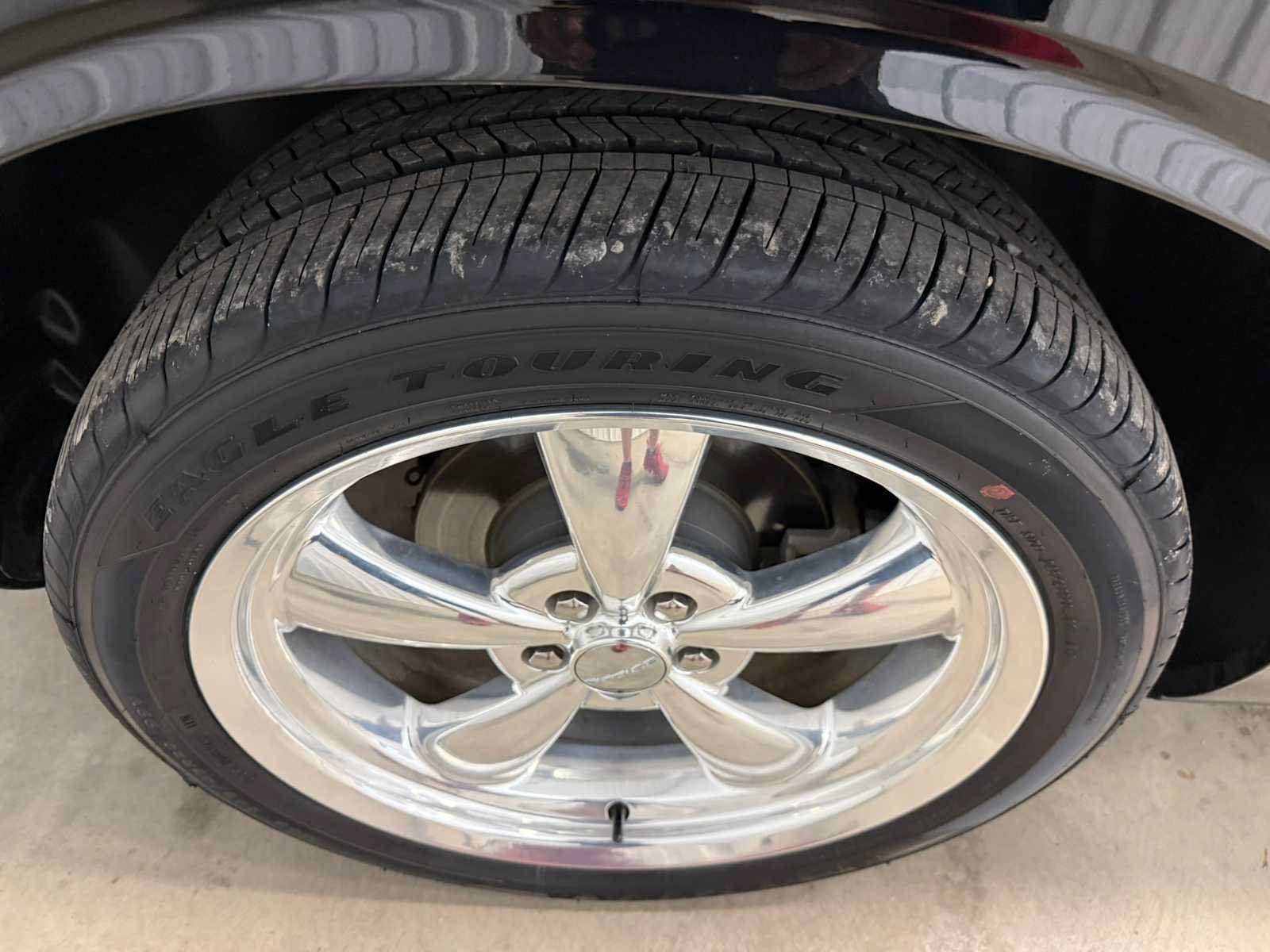 Used 2013 Dodge Challenger R/T RWD image 13