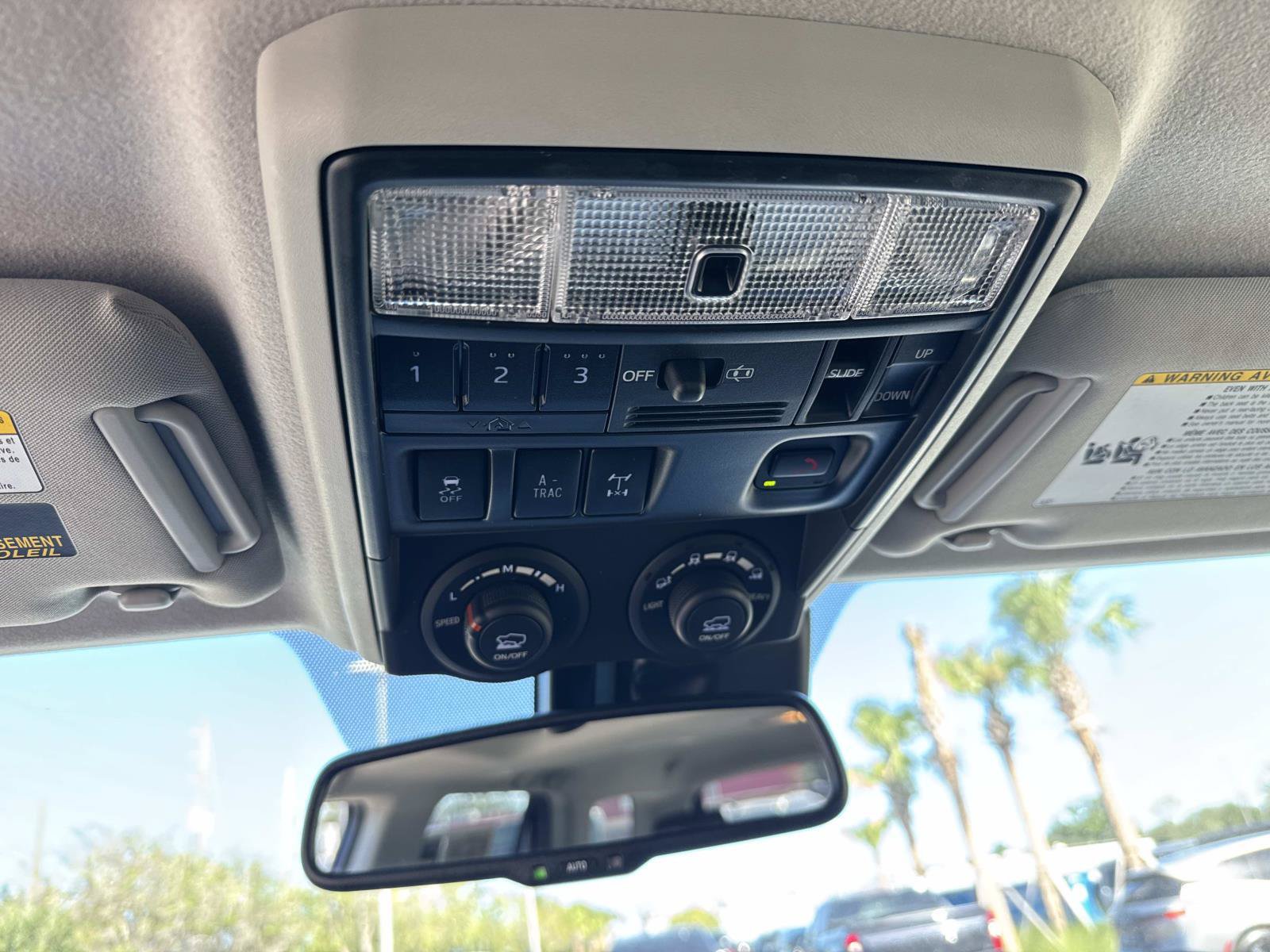 Used 2024 Toyota 4Runner Limited RWD image 29