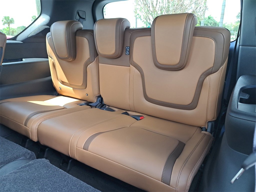 New 2026 Nissan Armada SL image 14