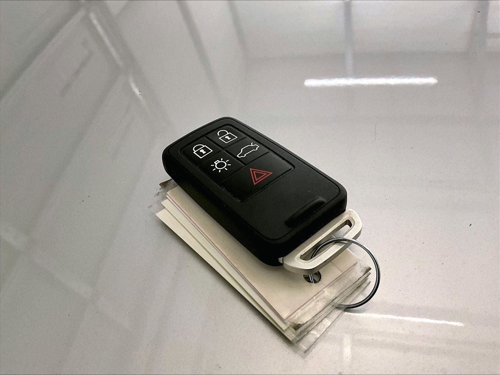 Used 2018 Volvo S60 T5 Inscription AWD/4WD image 9