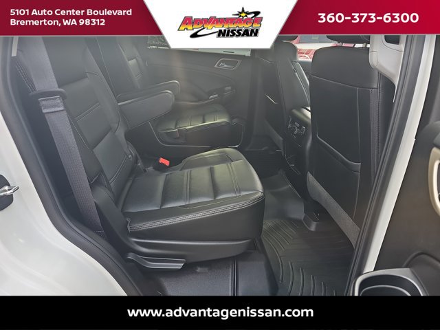 Used 2018 GMC Yukon Denali image 21