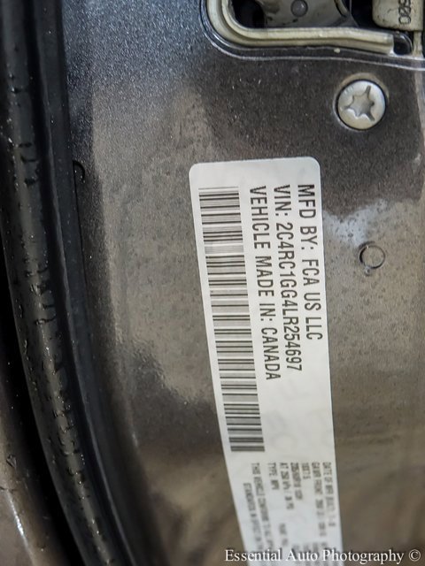 Used 2020 Chrysler Pacifica Limited w/ Advanced Safetytec Group image 25