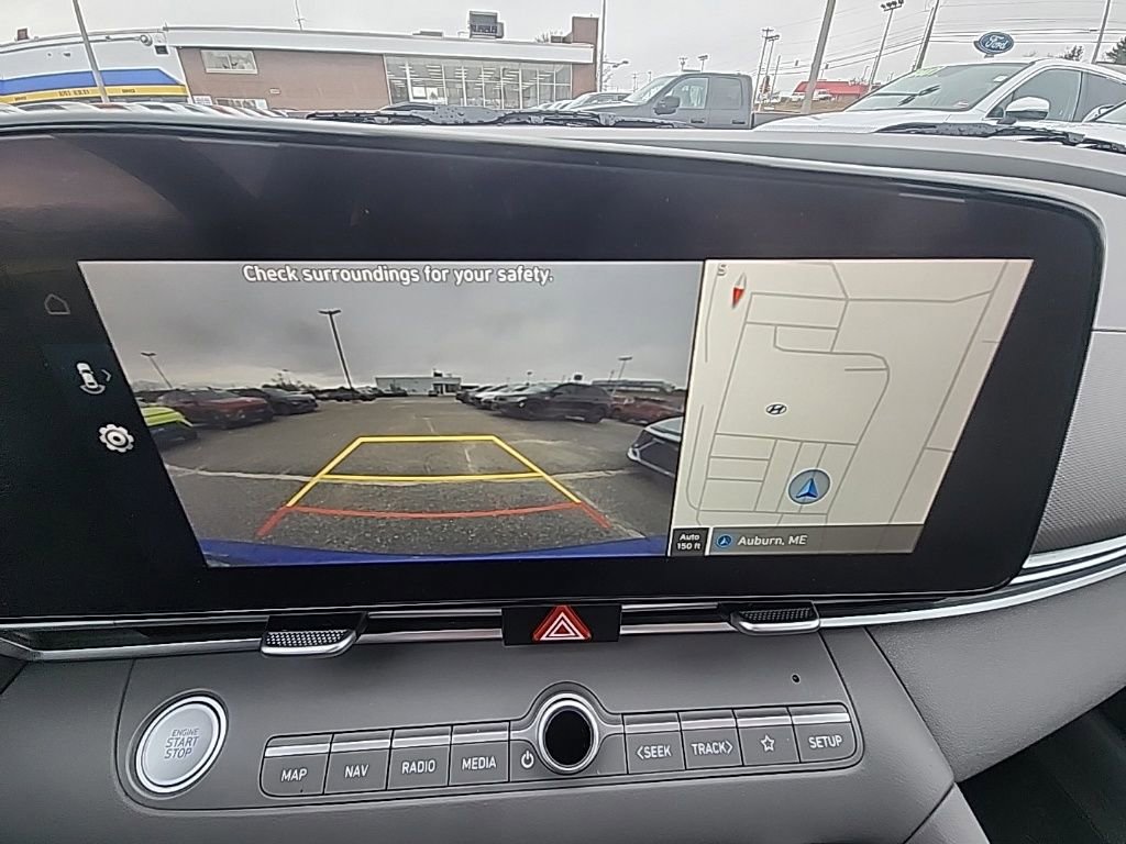 Certified 2023 Hyundai Elantra SEL w/ Convenience Package image 18