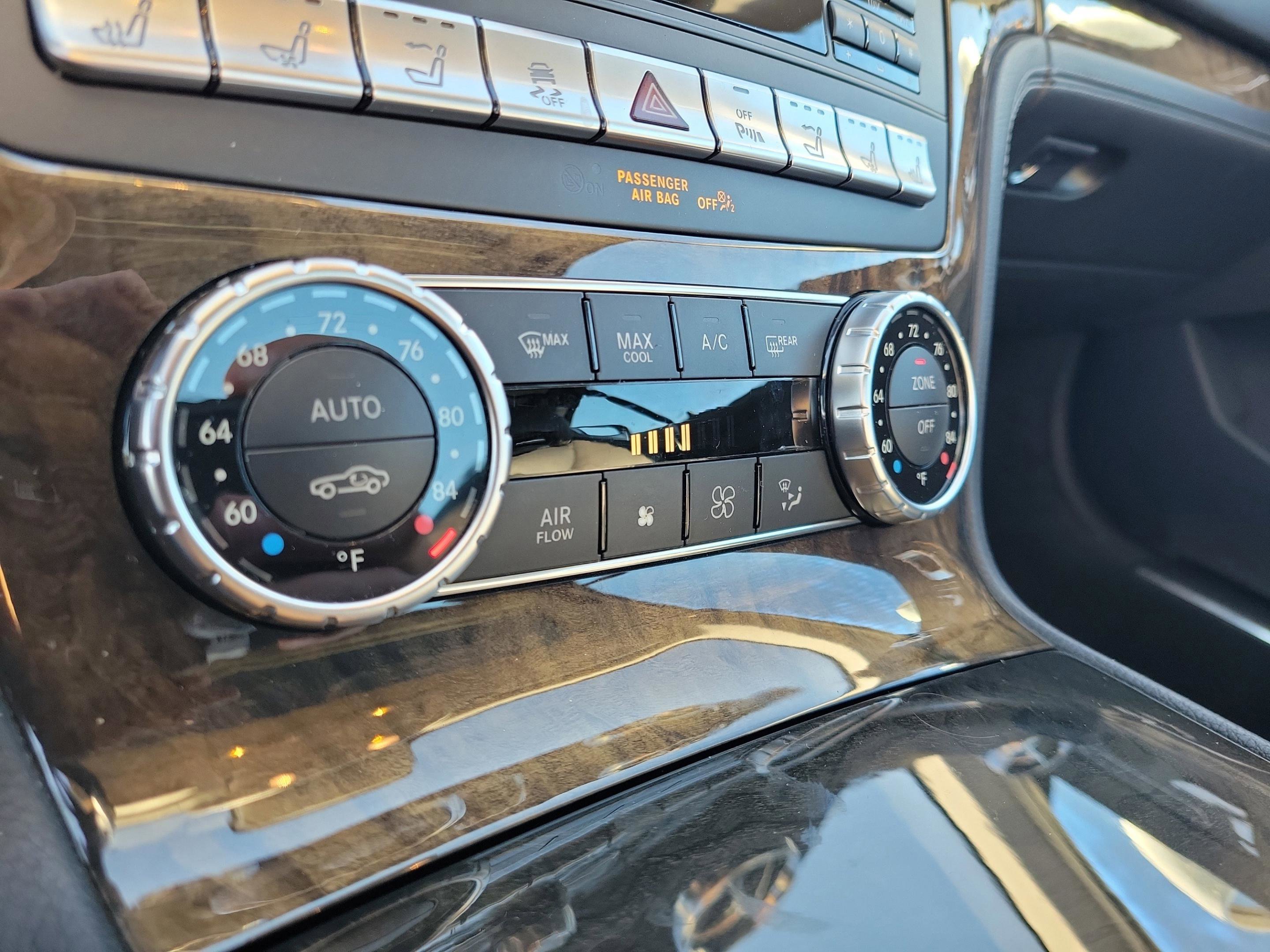 Used 2014 Mercedes-Benz SL 550 w/ Sport Wheel Package image 11