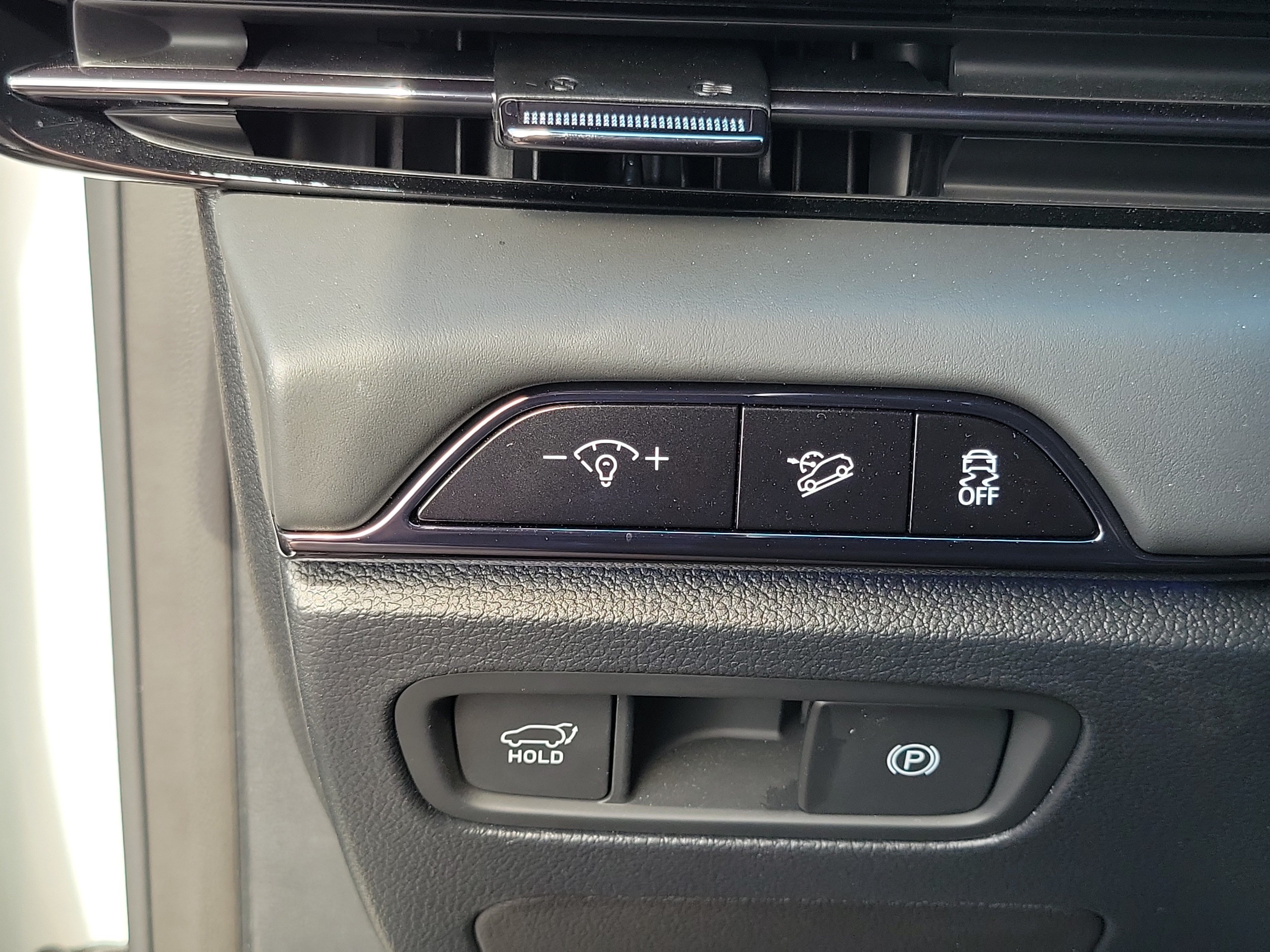 Certified 2026 Genesis GV80 3.5T Prestige AWD/4WD image 16