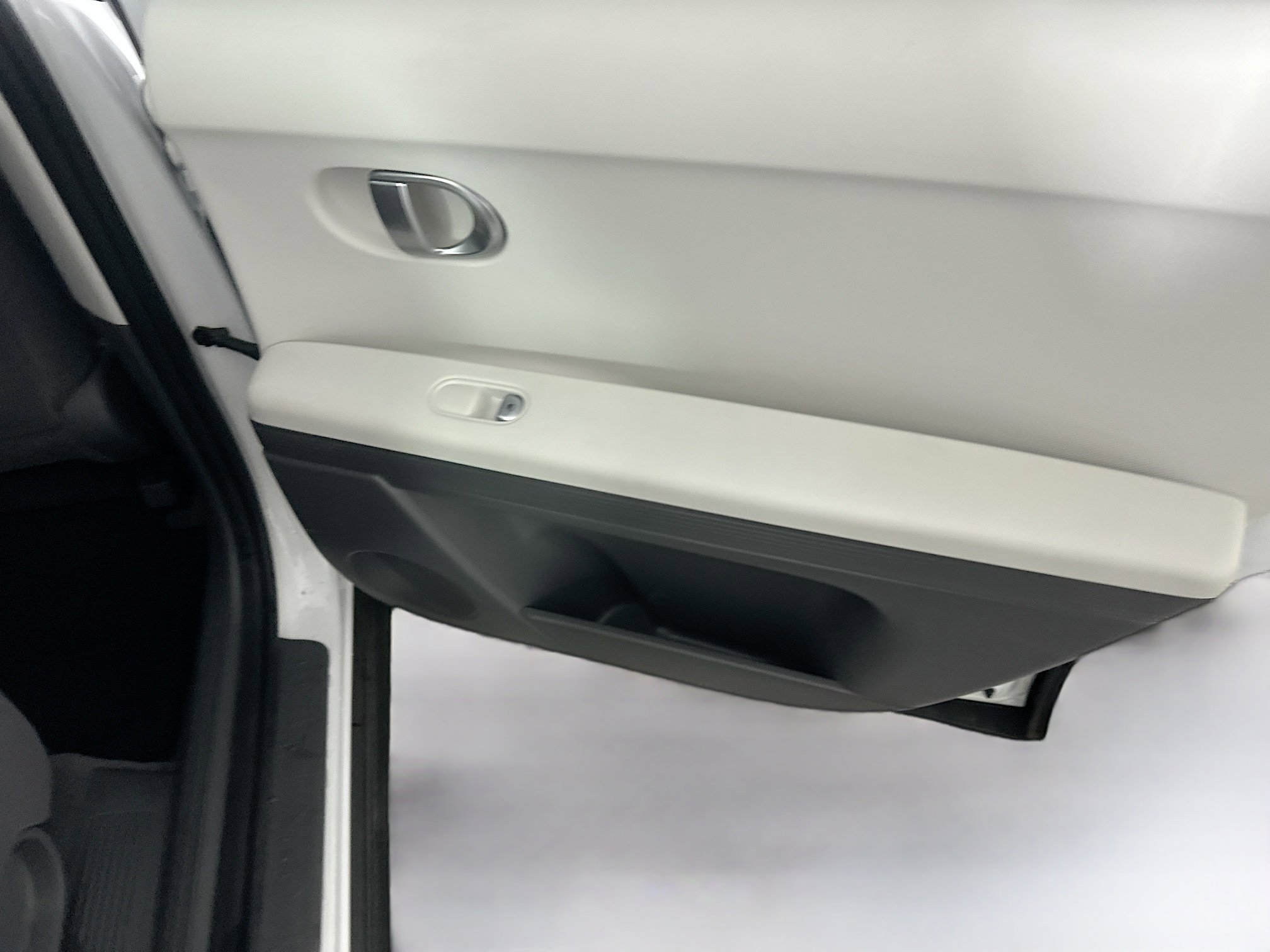 Used 2024 Hyundai Ioniq 5 SEL image 28