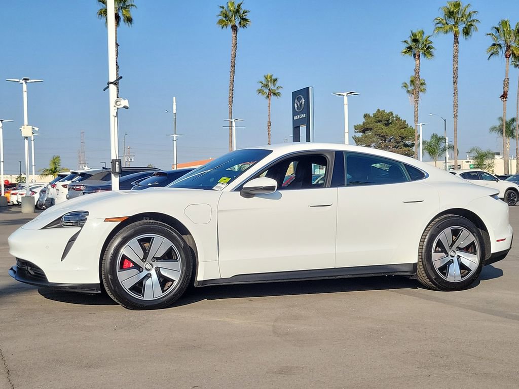 Used 2021 Porsche Taycan 4S image 26