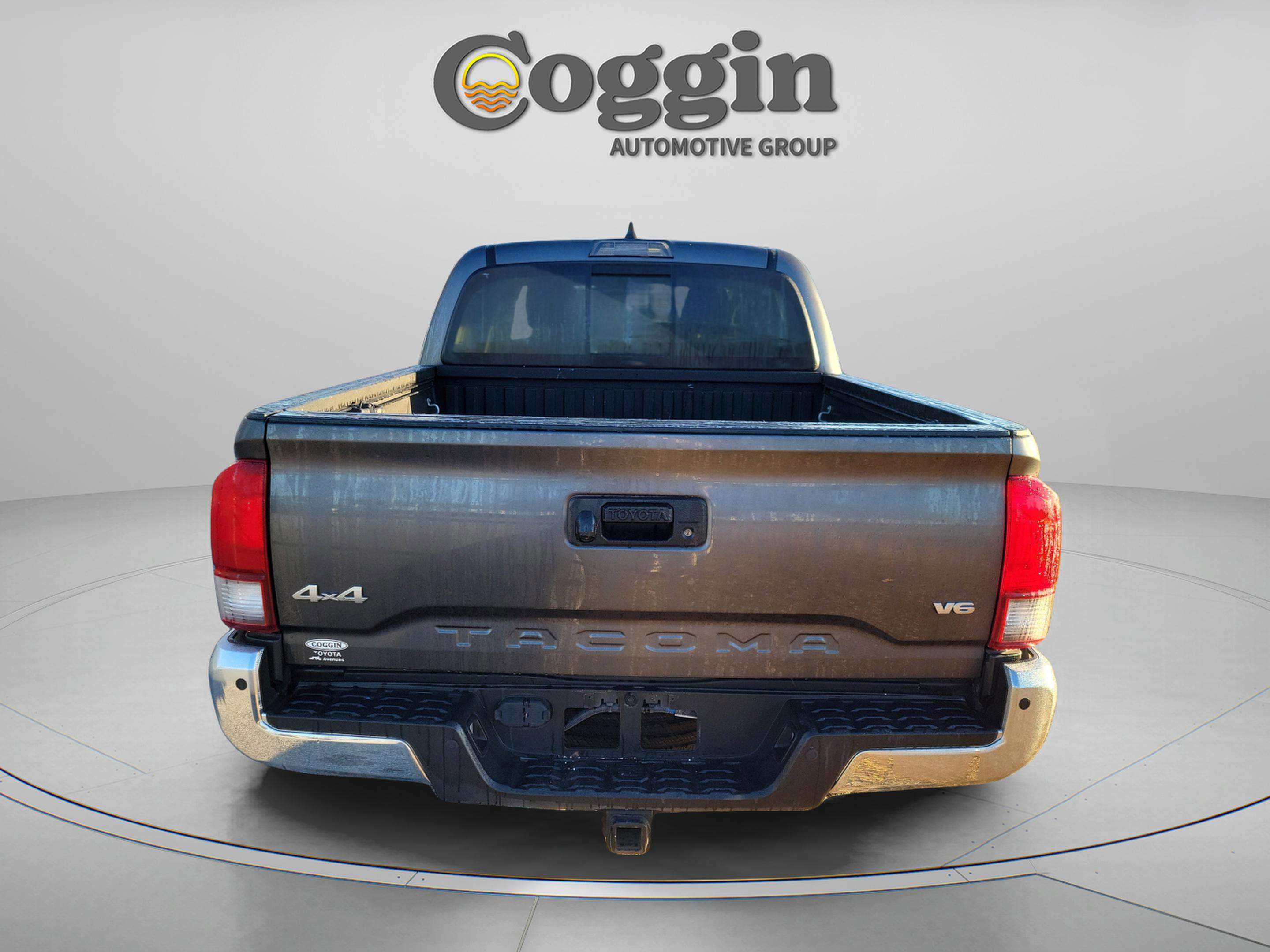 Used 2023 Toyota Tacoma SR5 image 3