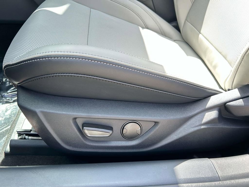 New 2025 Ford Mustang Premium image 7