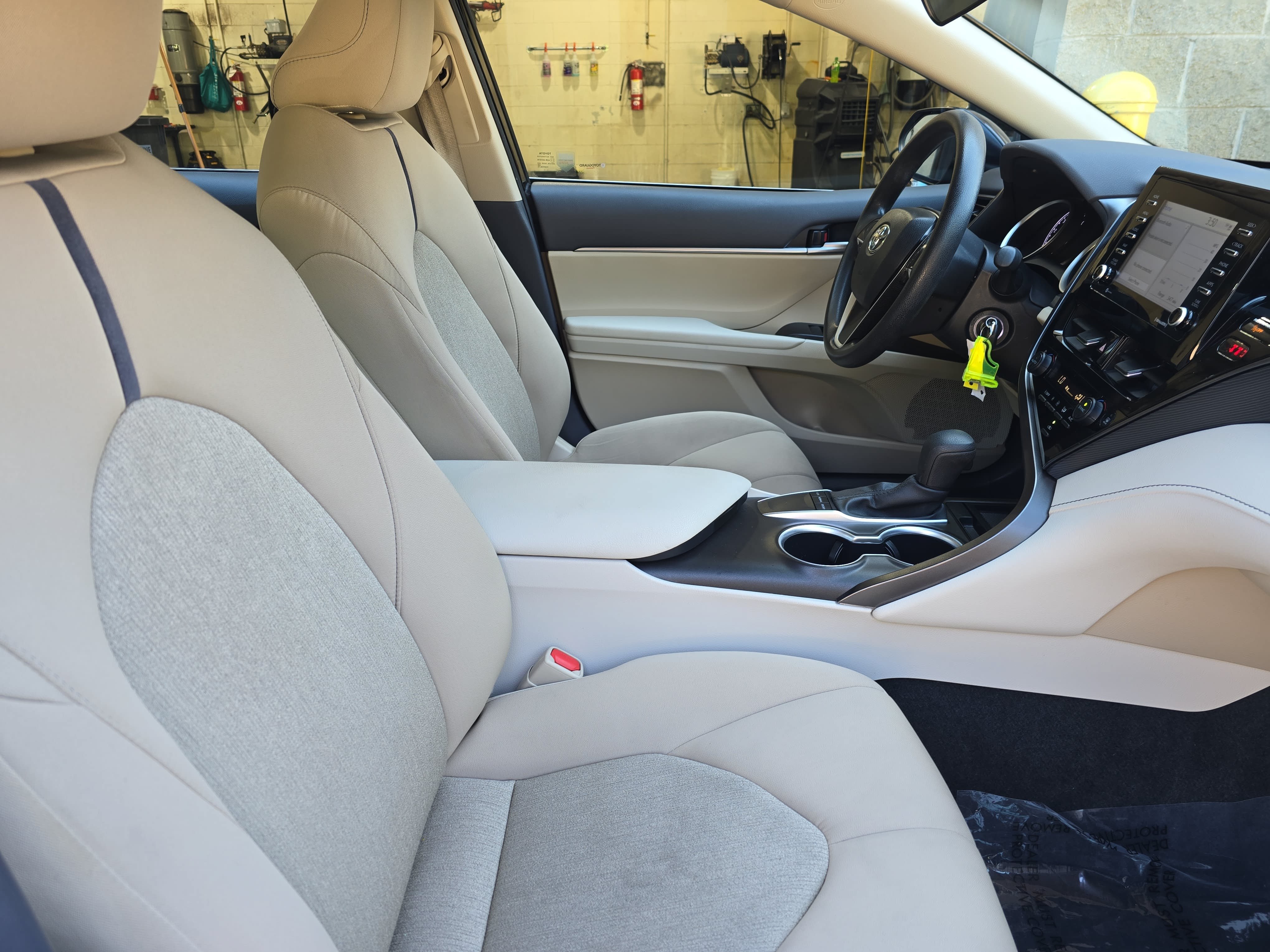 Certified 2024 Toyota Camry LE FWD image 10