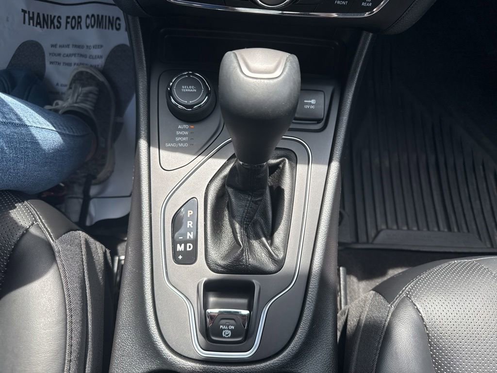 Used 2020 Jeep Cherokee High Altitude AWD/4WD image 21