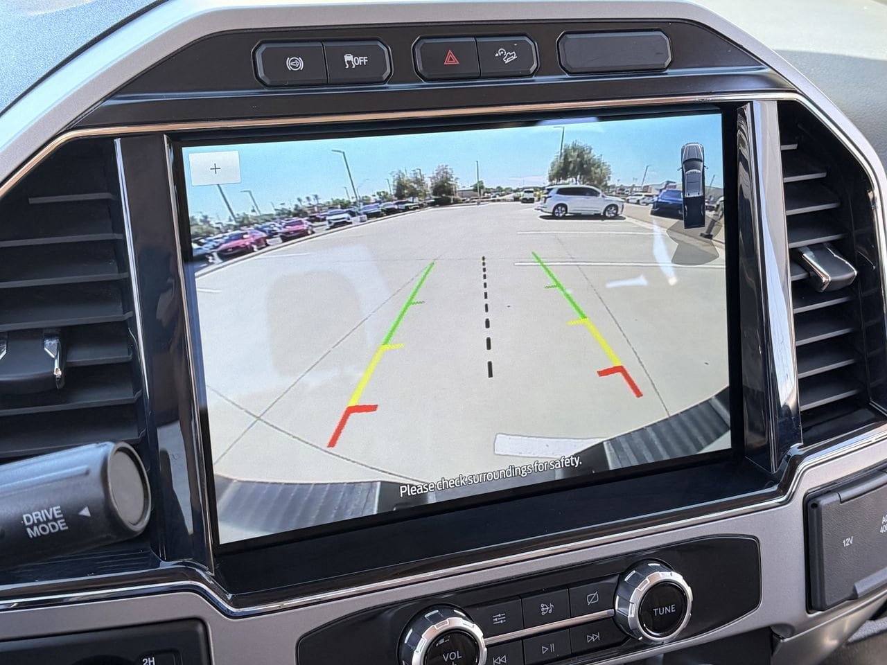 Used 2022 Ford F250 Lariat w/ Lariat Value Package AWD/4WD image 28