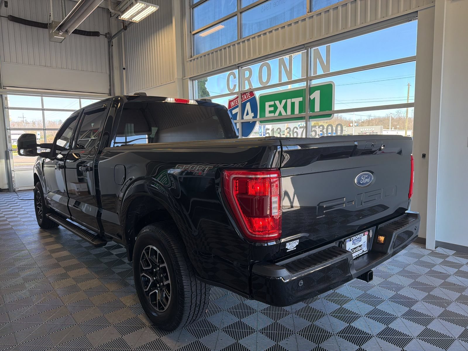 Used 2023 Ford F150 XLT w/ Equipment Group 302A High AWD/4WD image 4