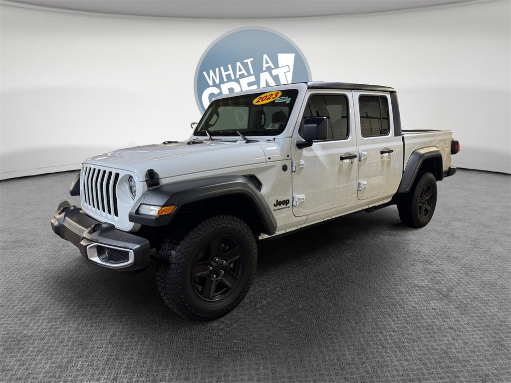 Used 2023 Jeep Gladiator Sport image 8