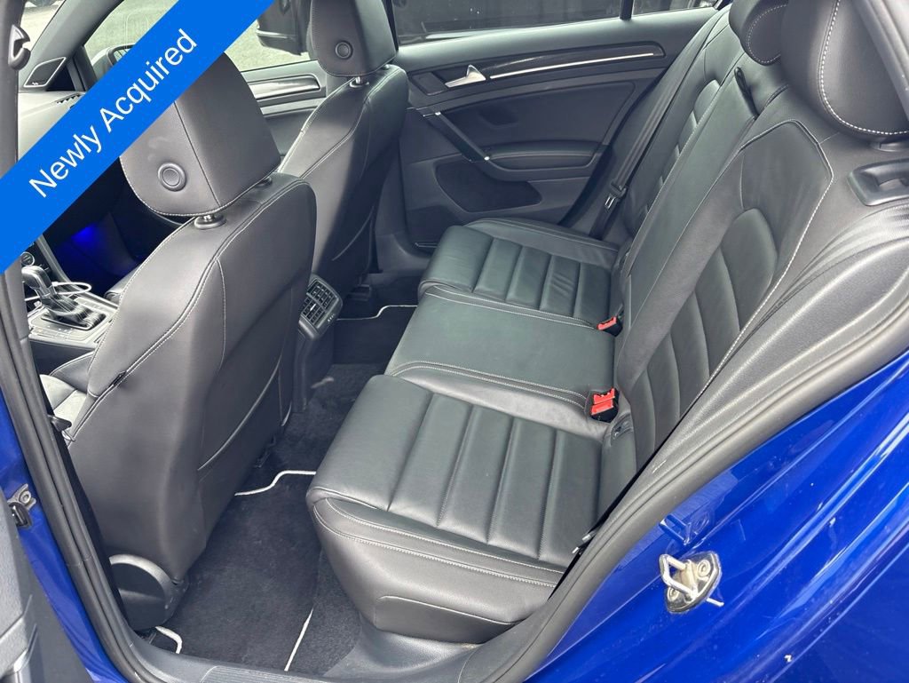 Used 2017 Volkswagen Golf R 4-Door AWD/4WD image 5