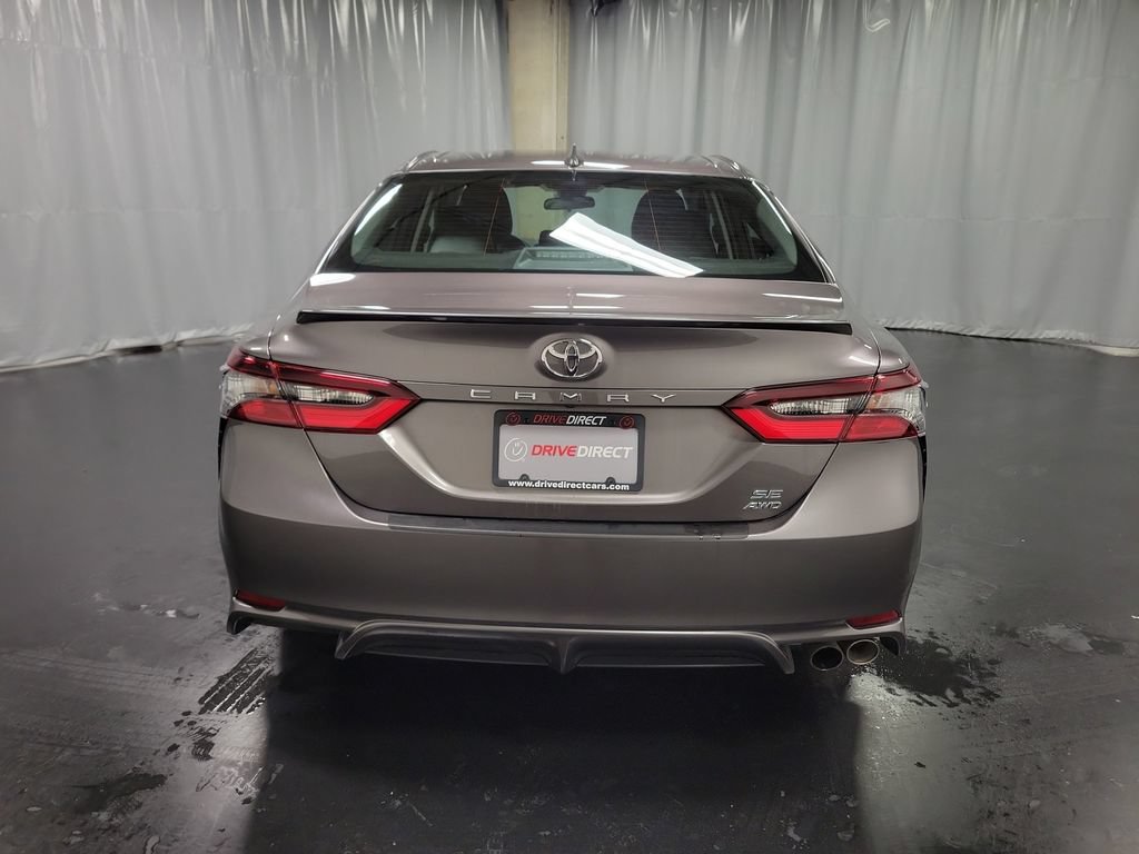 Used 2024 Toyota Camry SE AWD/4WD image 7