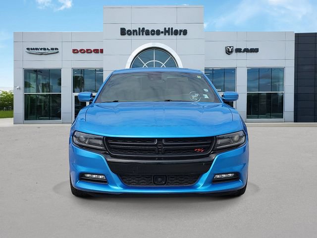 Used 2015 Dodge Charger R/T RWD image 2