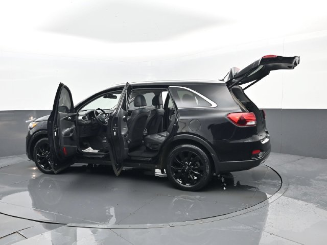 Used 2020 Kia Sorento EX AWD/4WD image 33