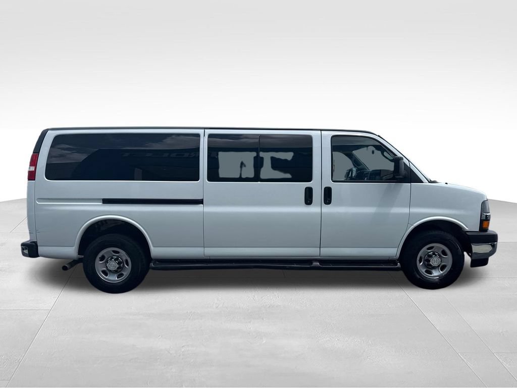 Used 2019 Chevrolet Express 3500 LT w/ LT Preferred Equipment Group RWD image 15