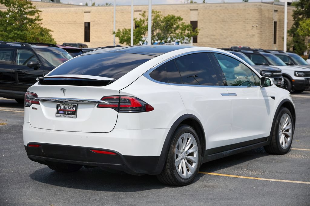 Used 2020 Tesla Model X Long Range AWD/4WD image 19