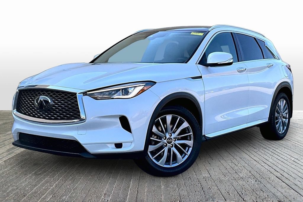 Certified 2024 INFINITI QX50 Luxe AWD/4WD image 3