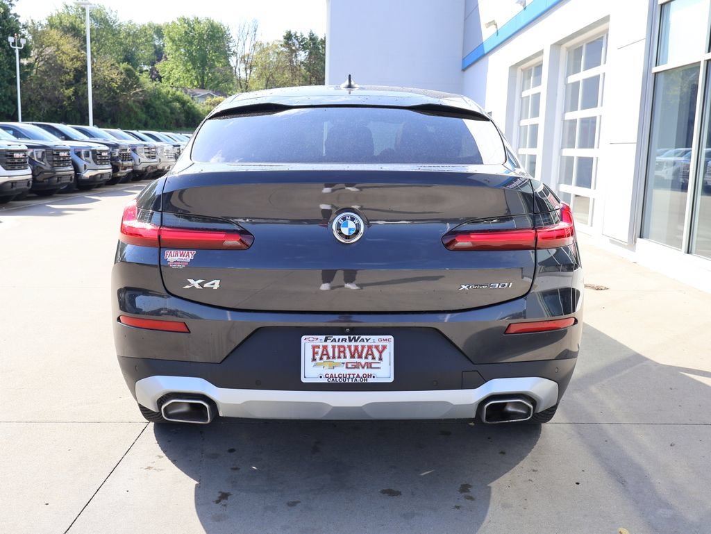 Used 2023 BMW X4 xDrive30i w/ Premium Package AWD/4WD image 9
