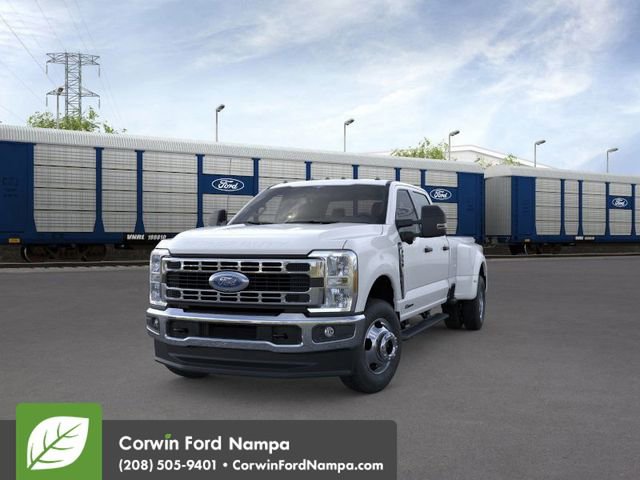 New 2026 Ford F350 XLT image 3
