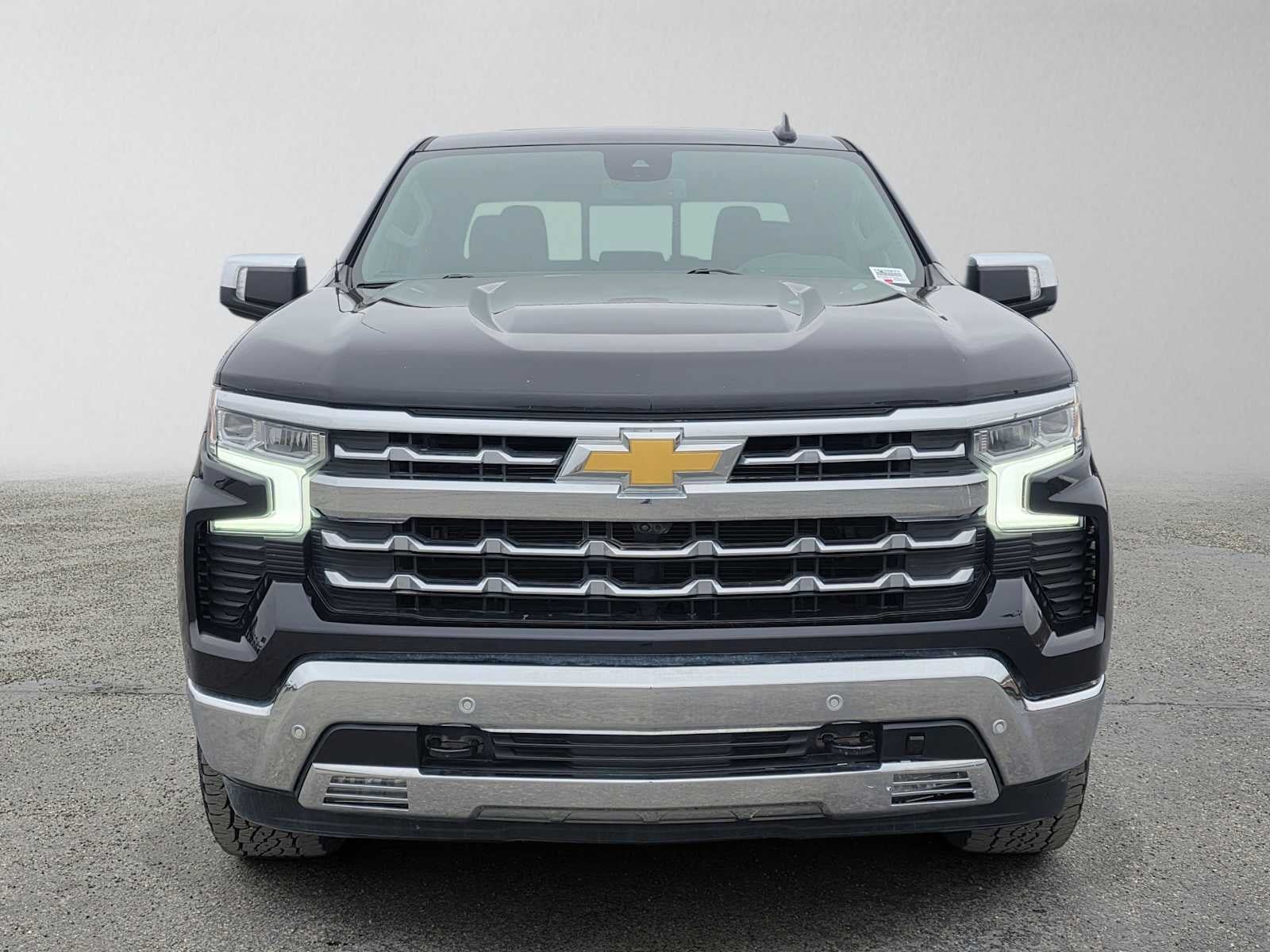 Used 2022 Chevrolet Silverado 1500 LTZ AWD/4WD image 8