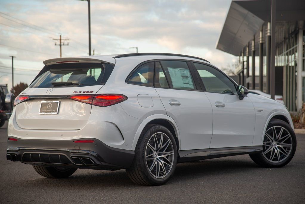 New 2025 Mercedes-Benz GLC 63 AMG S image 9