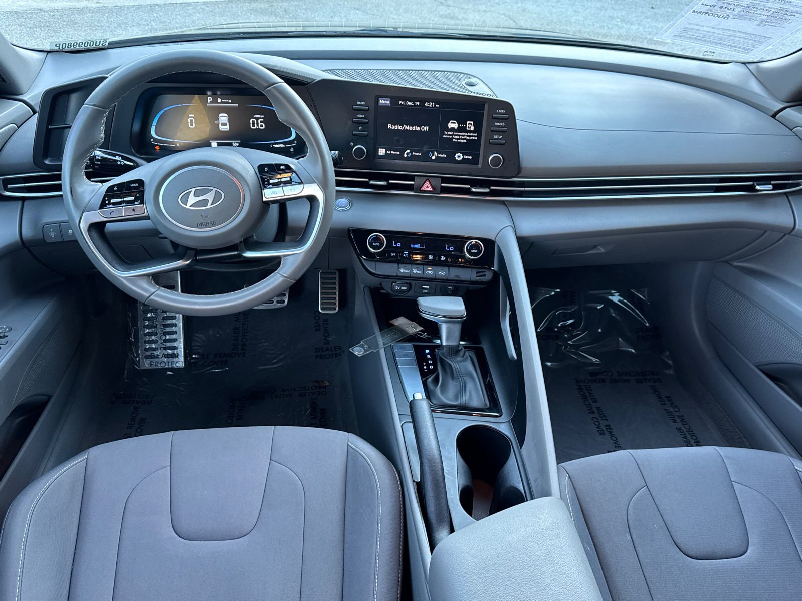 Used 2025 Hyundai Elantra Sport image 22