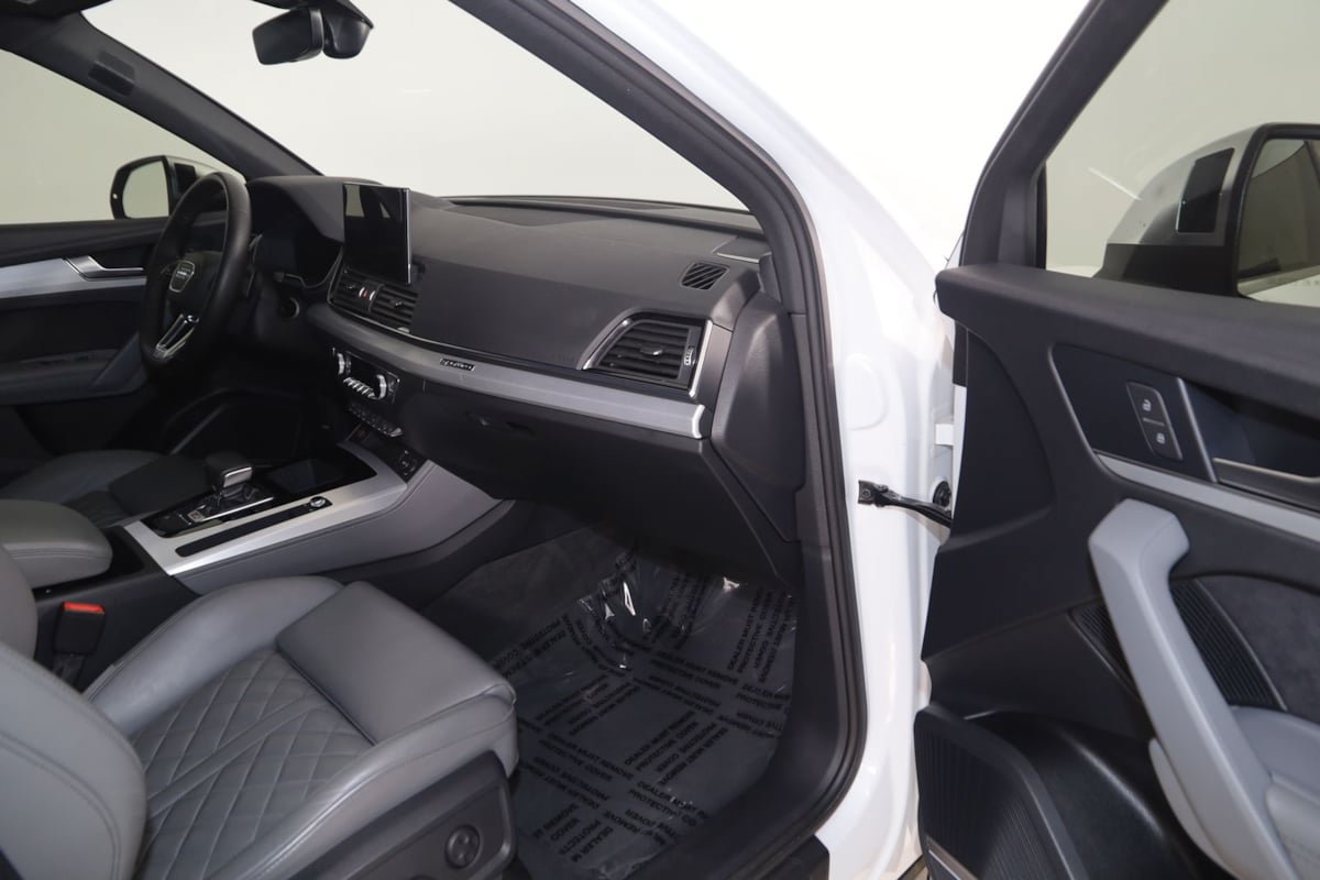 Used 2021 Audi SQ5 Premium Plus w/ Premium Plus Package AWD/4WD image 41