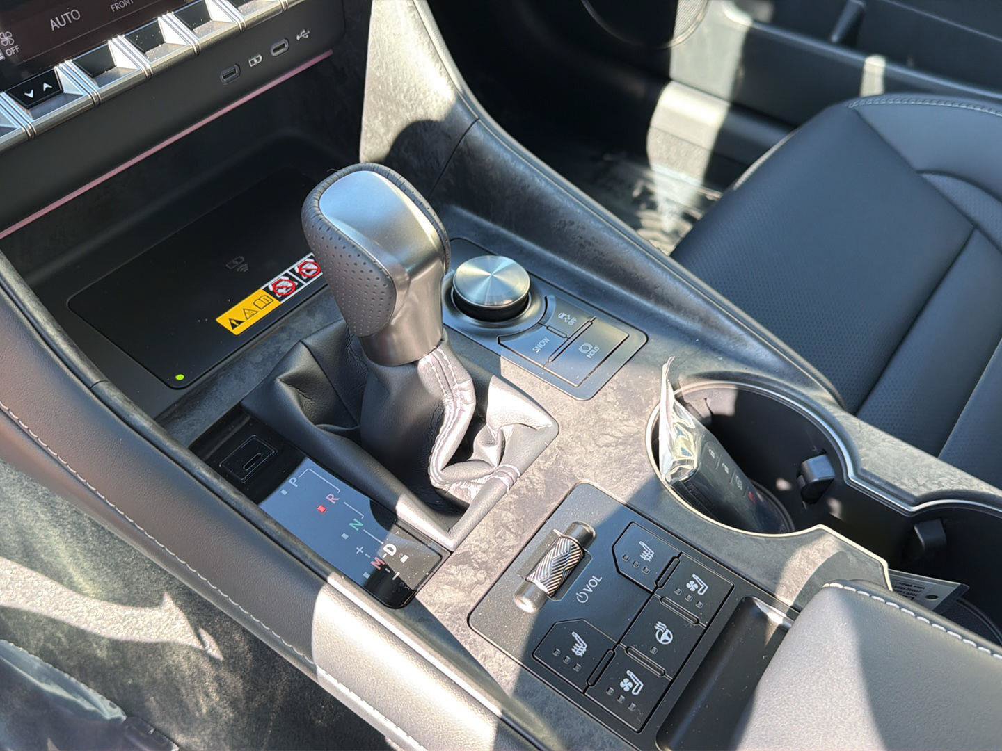 New 2026 Lexus IS 350 F Sport w/ Technology Package RWD image 27