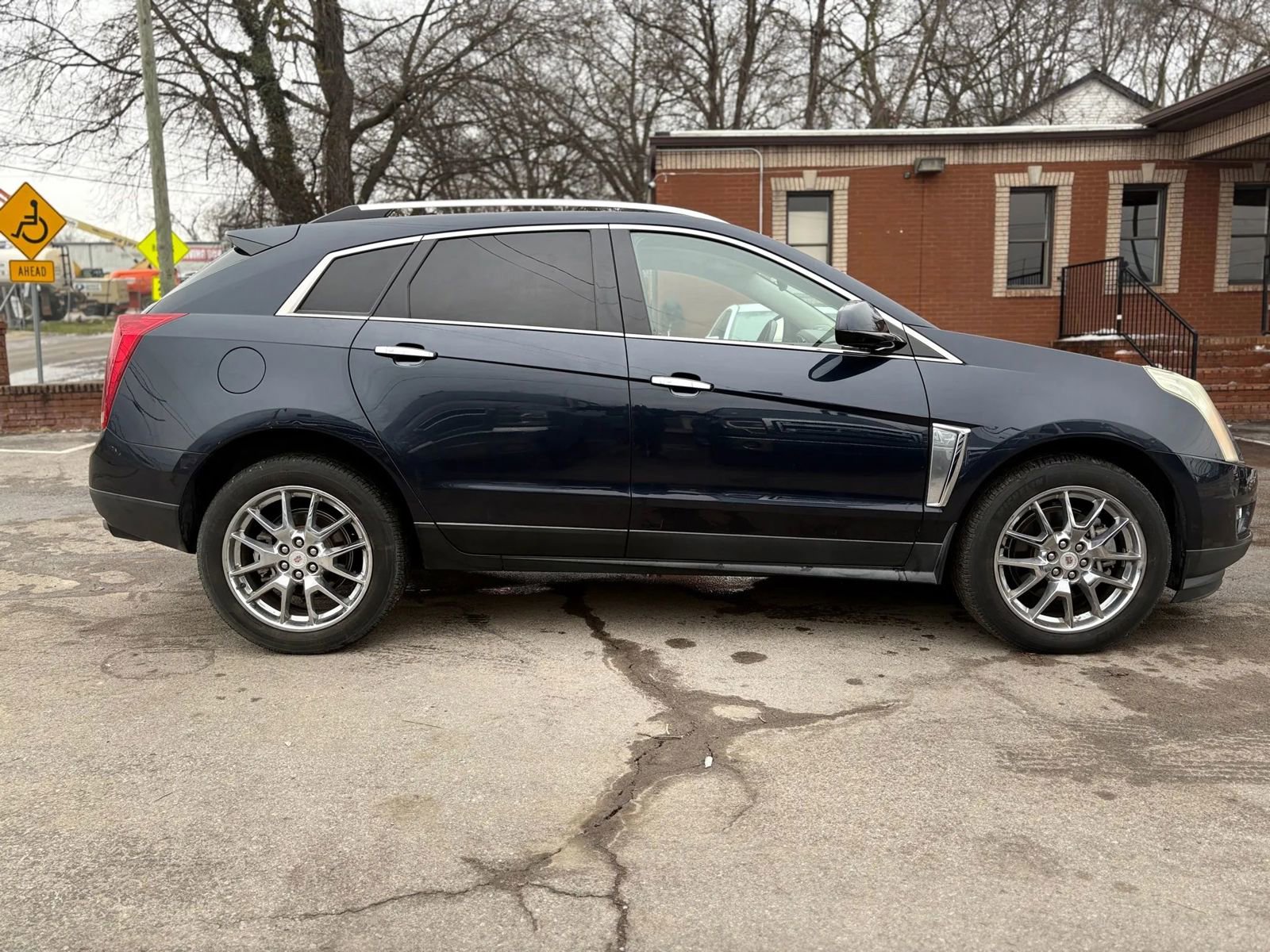 Used 2015 Cadillac SRX Premium w/ Driver Assist Package AWD/4WD image 6
