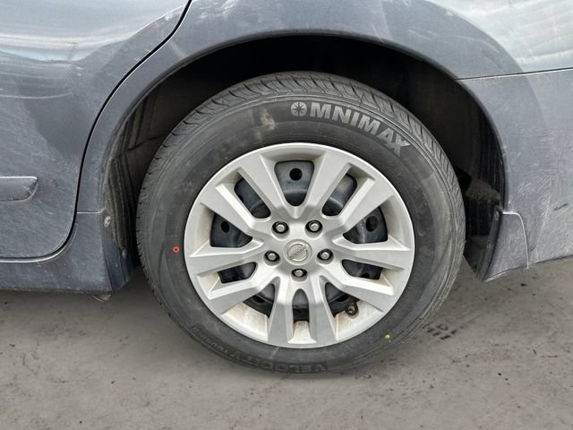 Used 2013 Nissan Altima 2.5 S FWD image 9